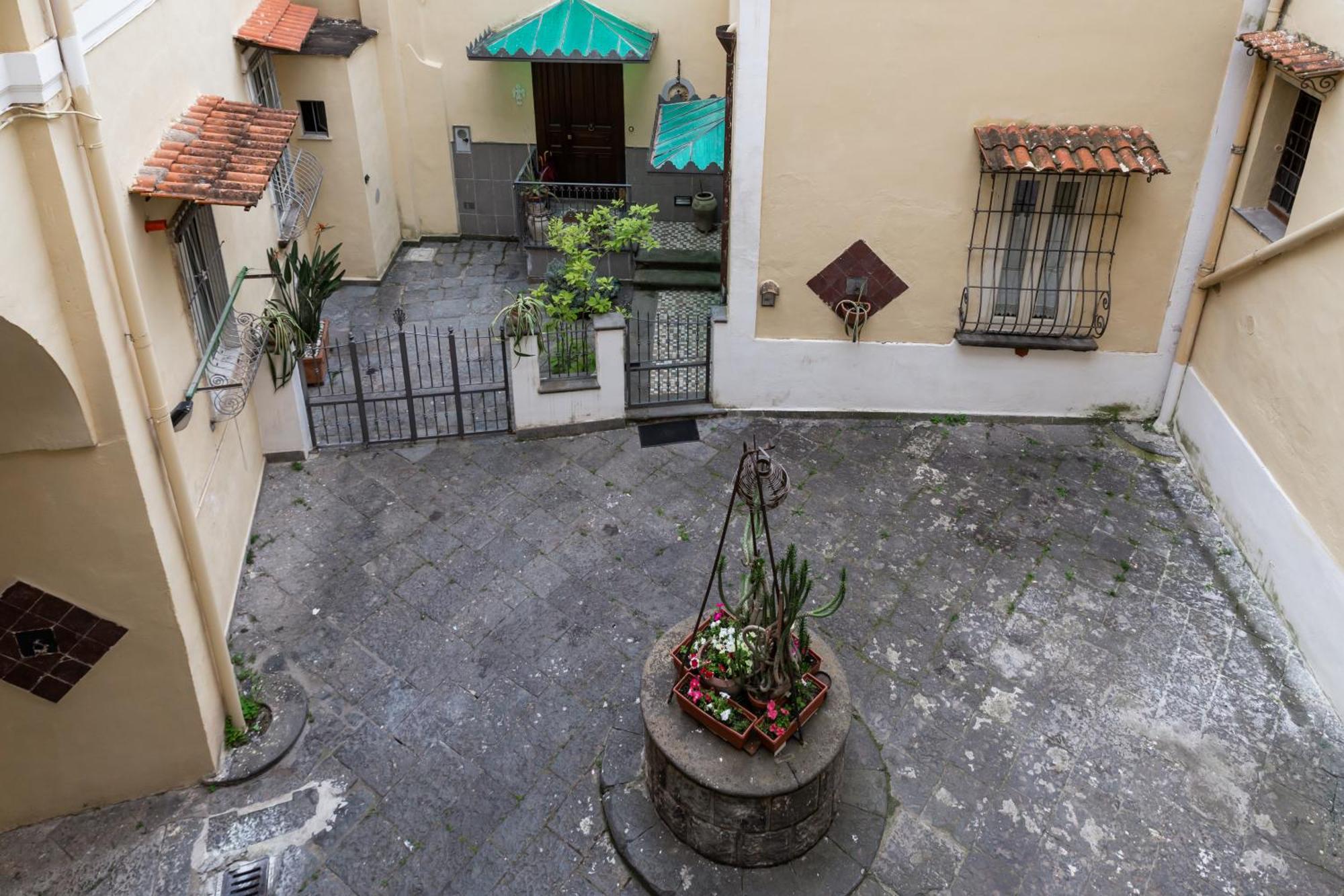 Vesuvio Plaza Room Ottaviano Esterno foto